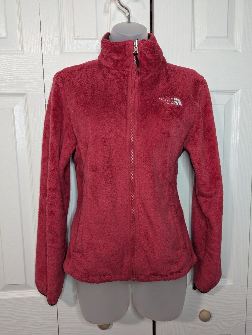 The North Face Women's Plush Berry Osito Fleece Jacket